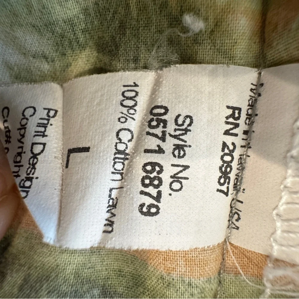 Tori Richard Hawaiian Shirt Tropical Palm Trees Print Size Large Tan Cotton Lawn